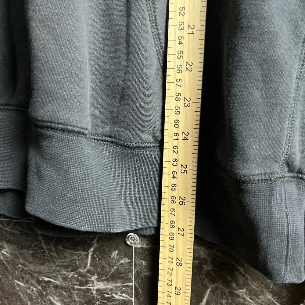 Nike Men's Black Fleece Hoodie Medium